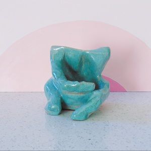 handmade woman sculpture